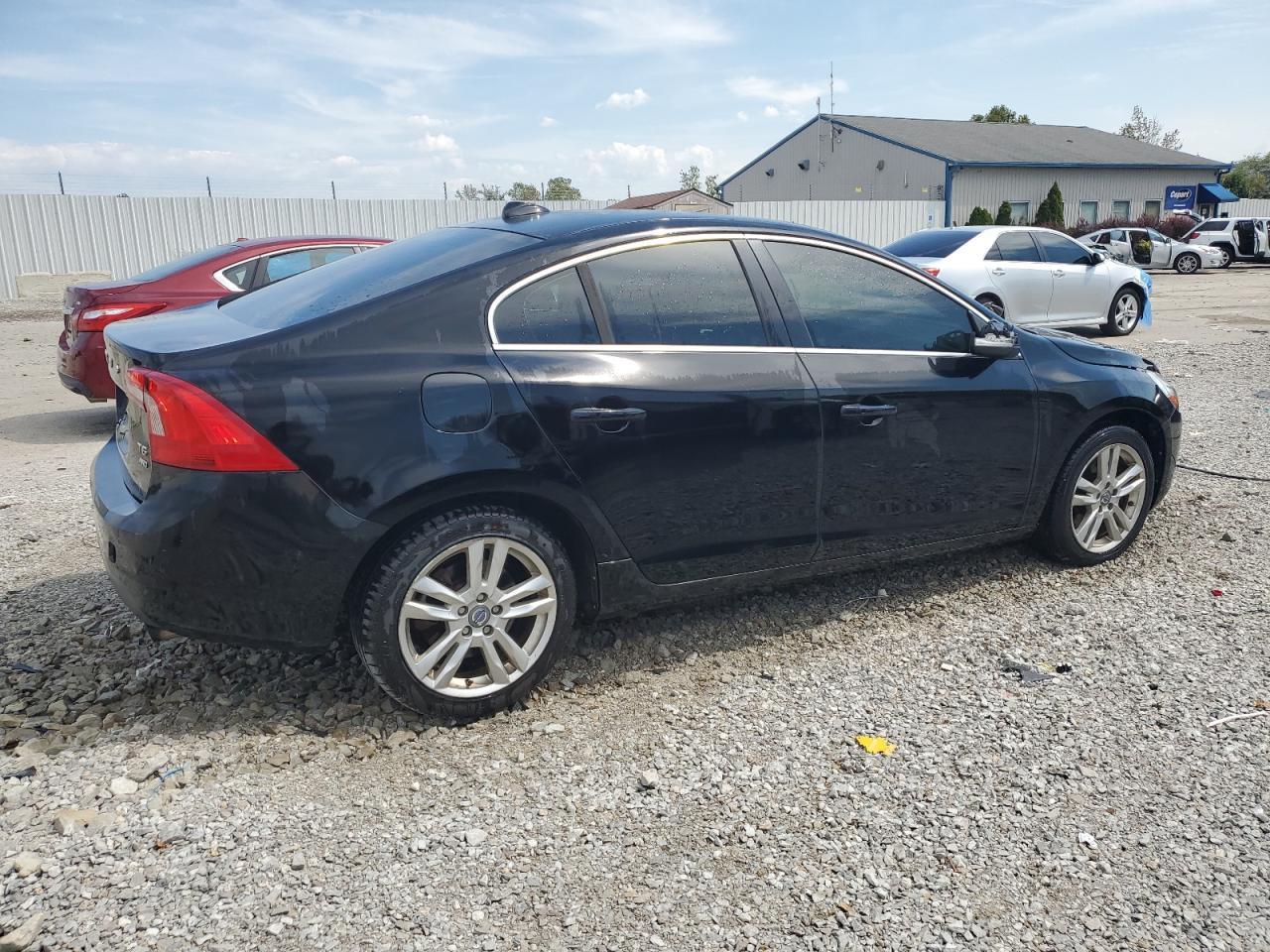 2011 VOLVO S60