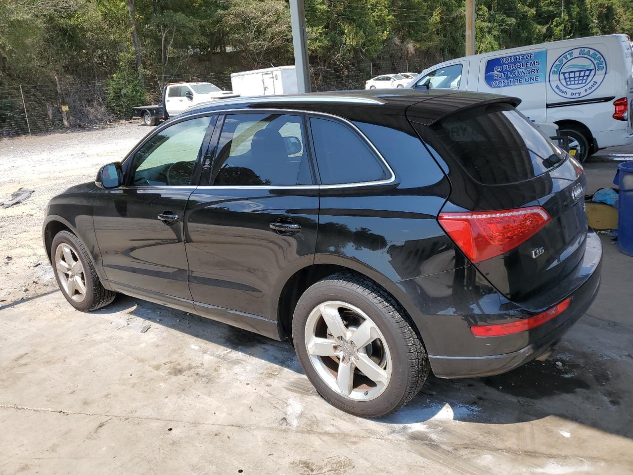 2011 AUDI Q5