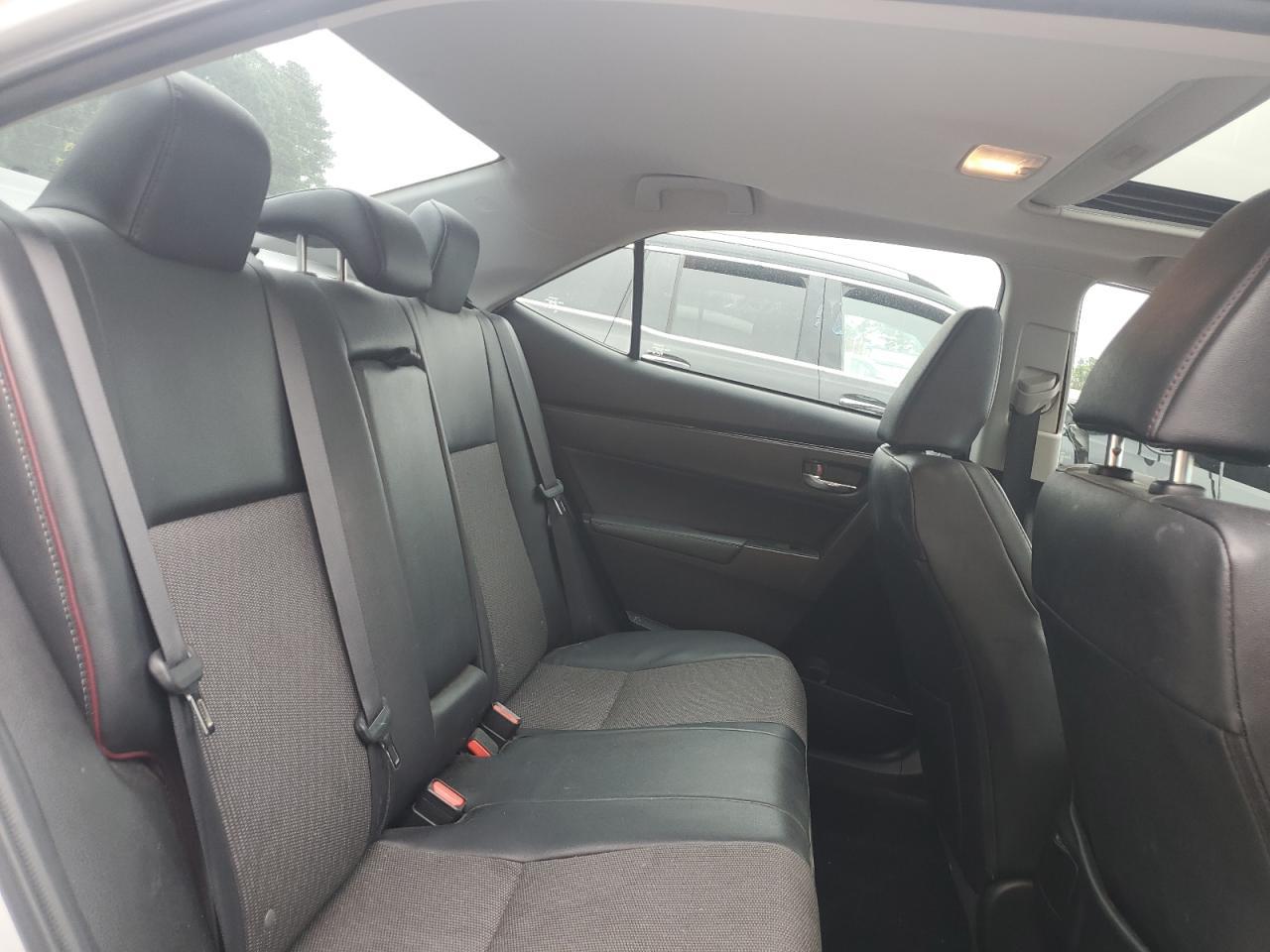 2017 TOYOTA COROLLA