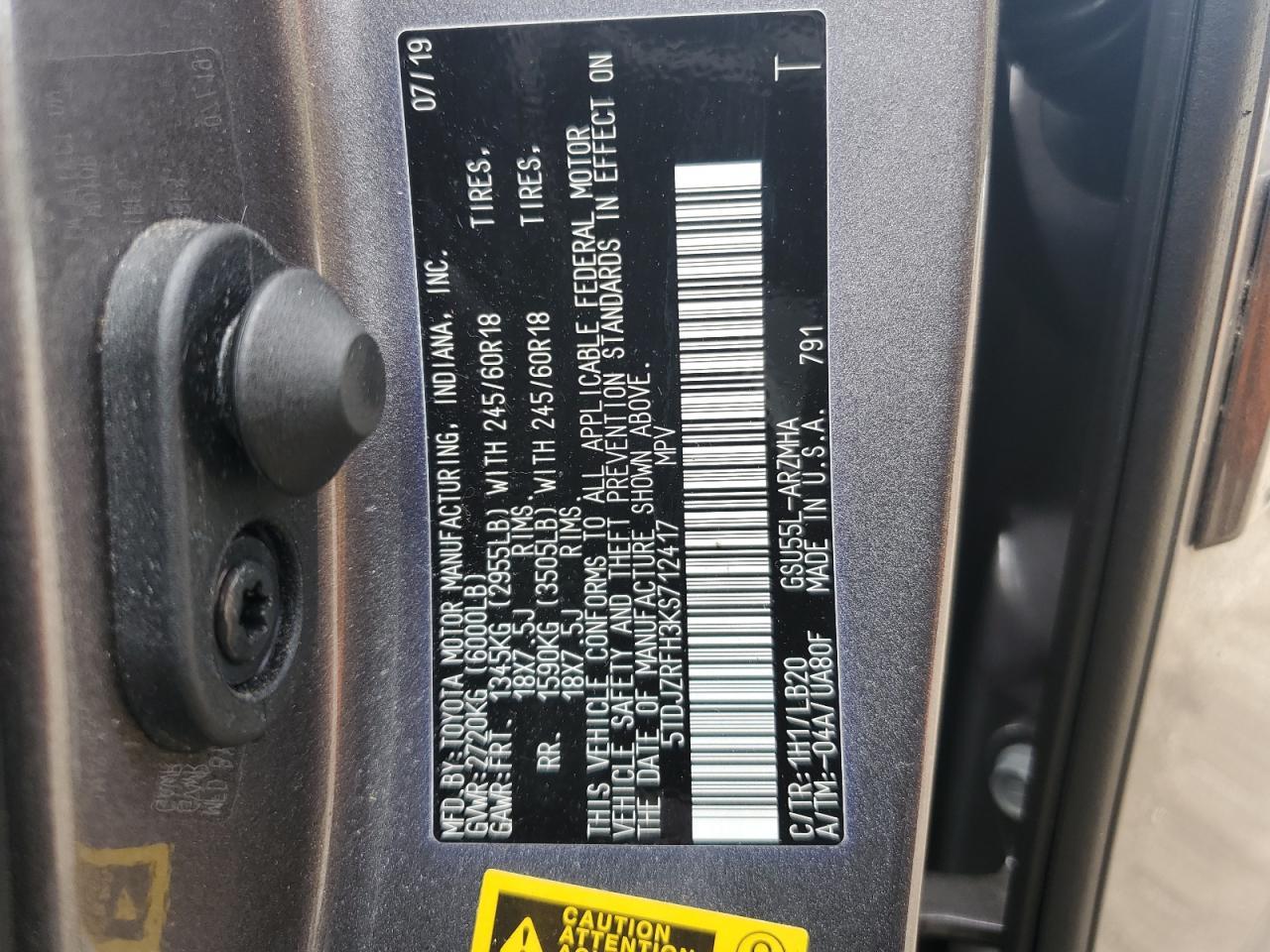 2019 TOYOTA HIGHLANDER