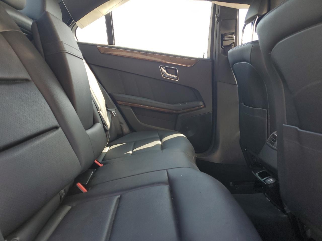 2010 MERCEDES-BENZ E-Class