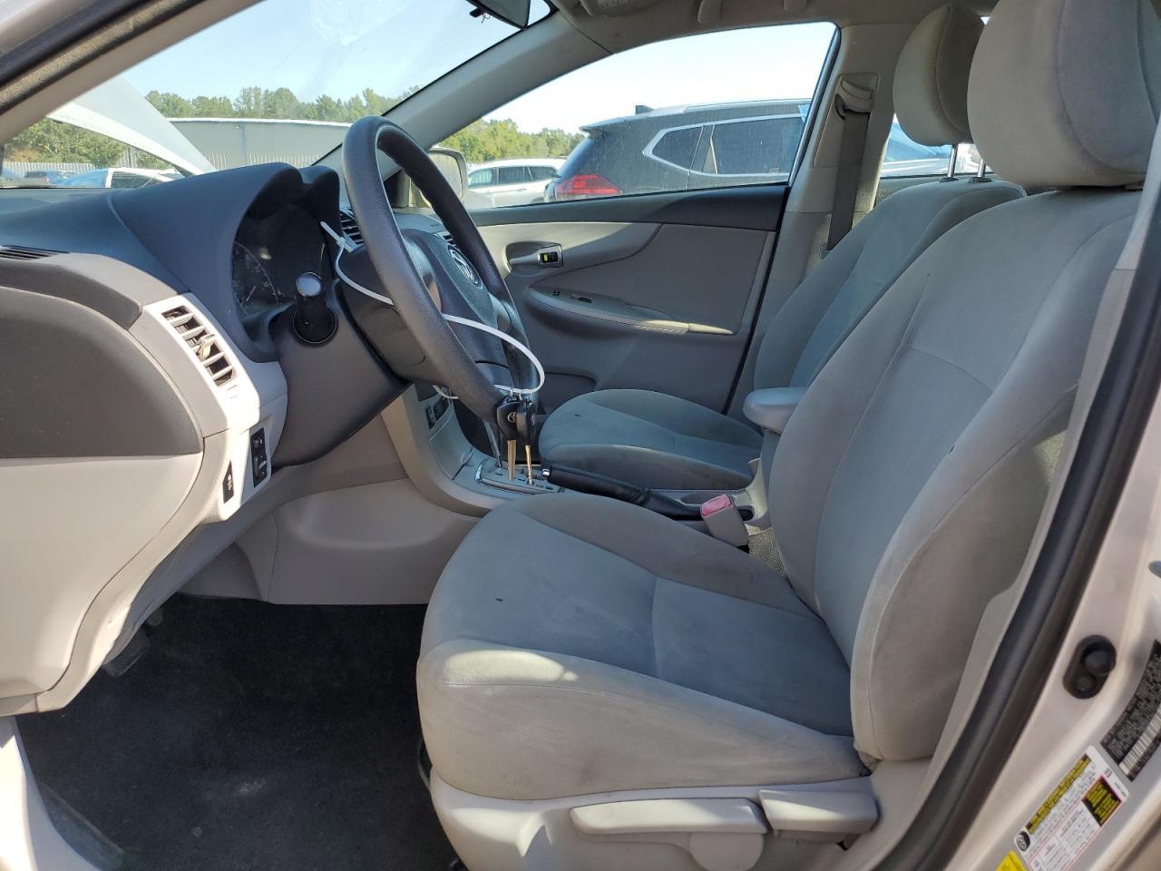 2011 TOYOTA COROLLA