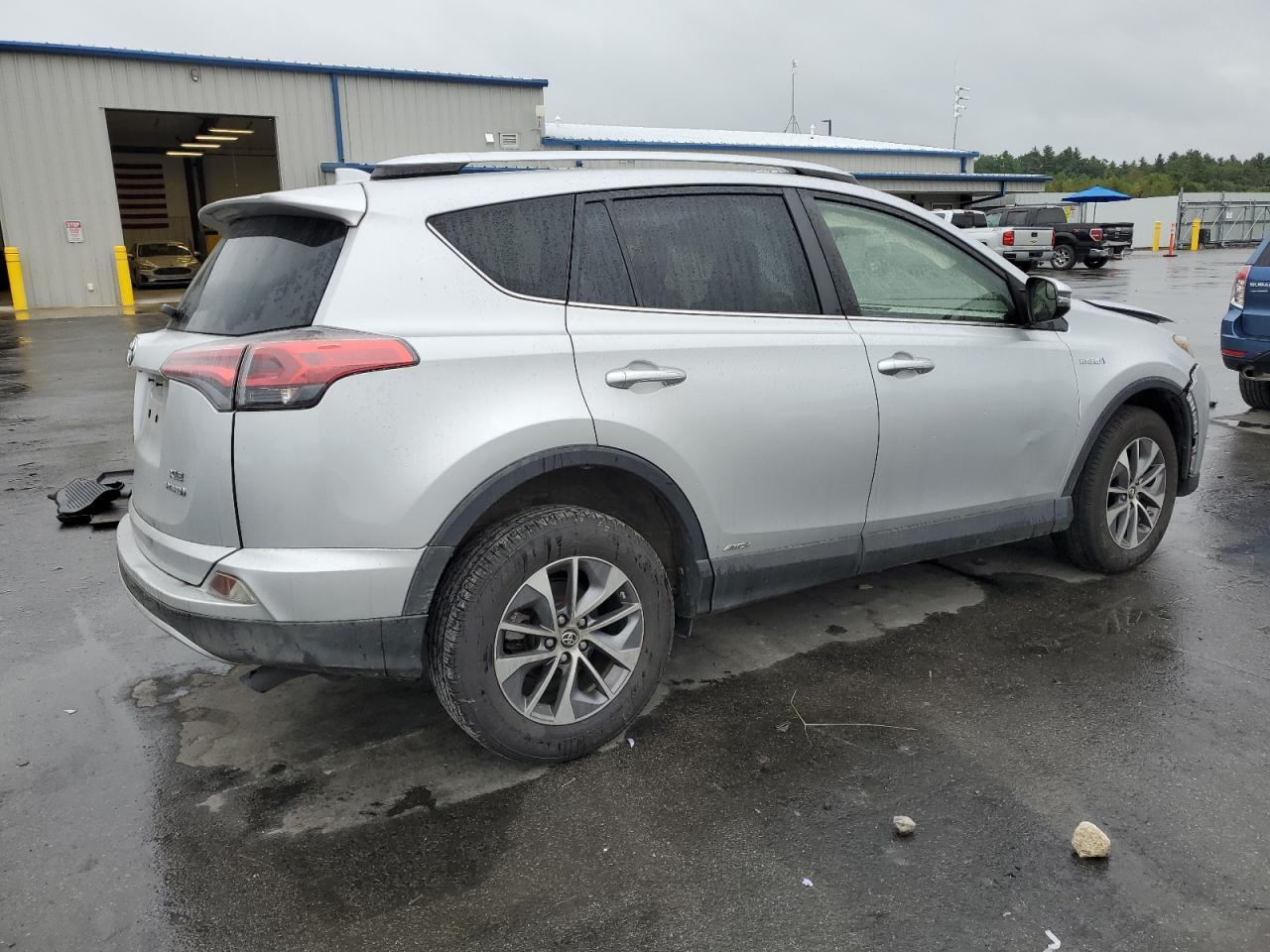 2016 TOYOTA RAV4