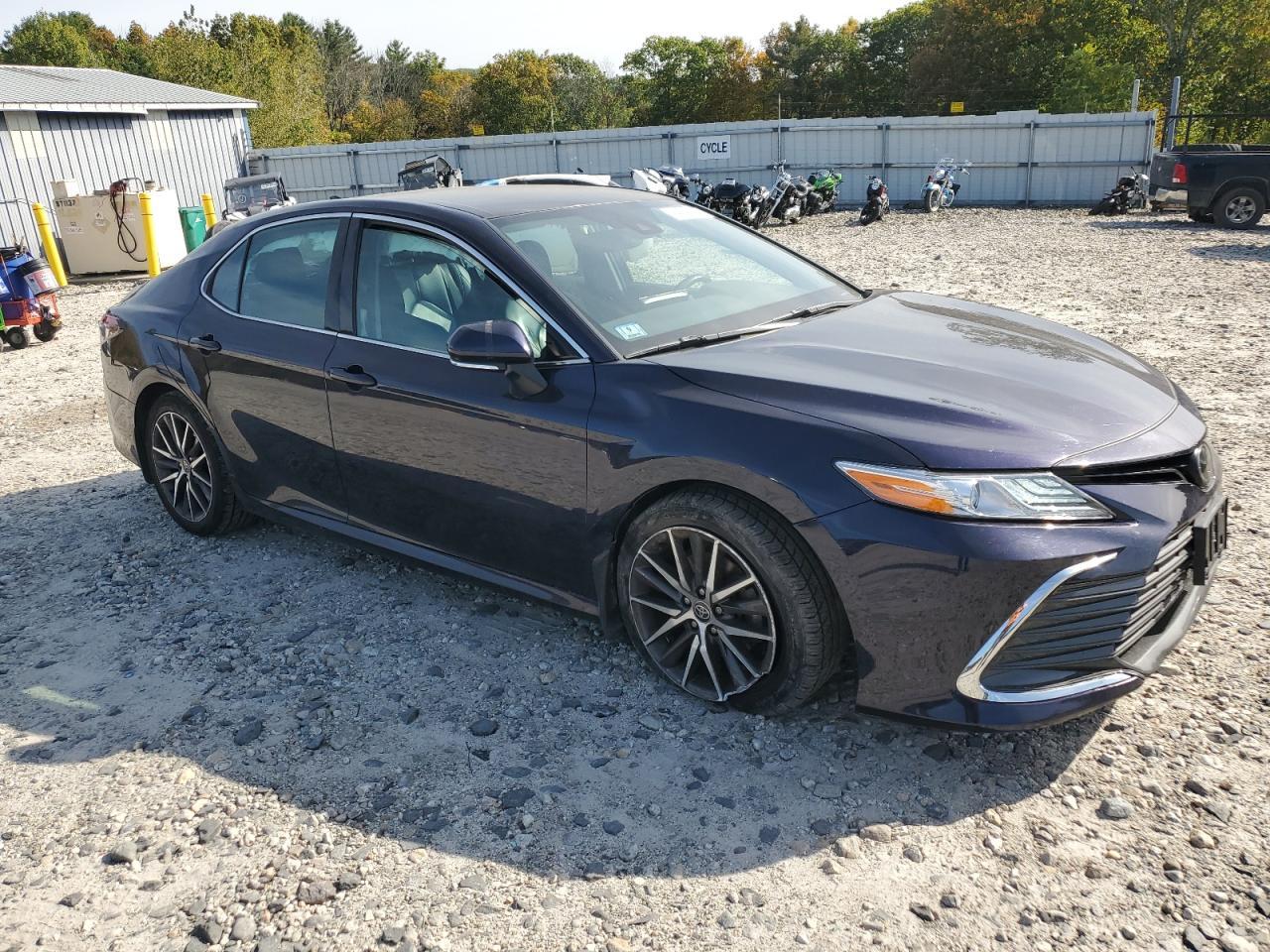 2022 TOYOTA CAMRY