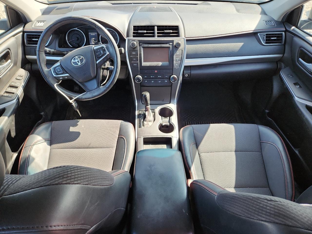 2017 TOYOTA CAMRY