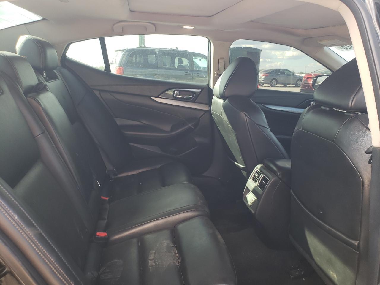 2018 NISSAN Maxima
