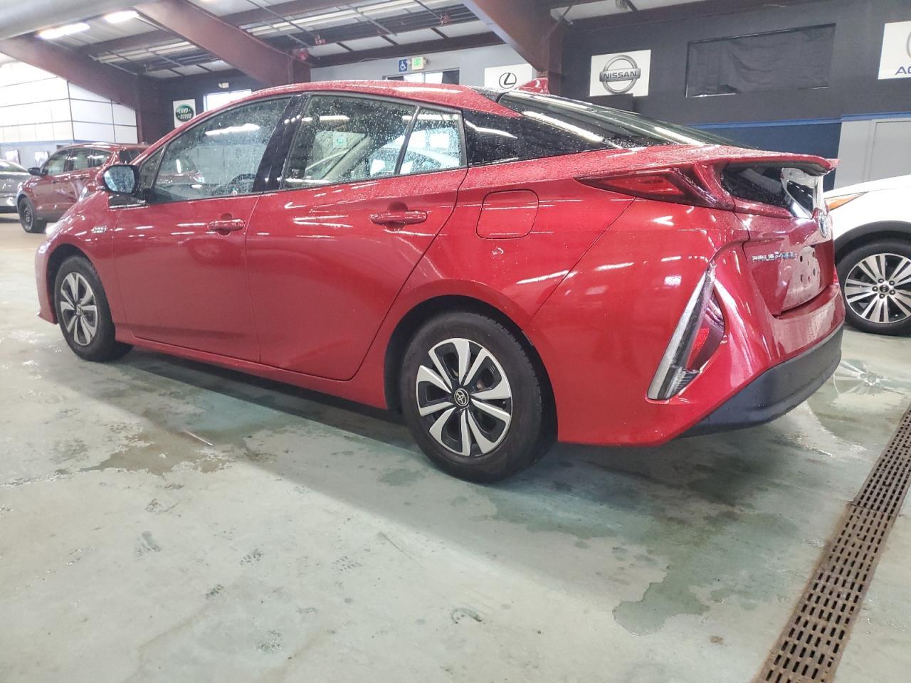 2017 TOYOTA Prius Prime