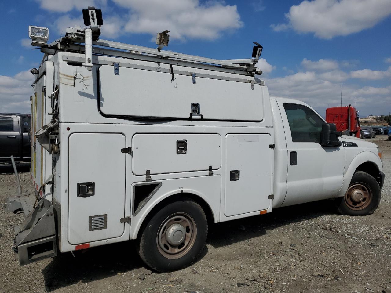 2013 FORD F-350