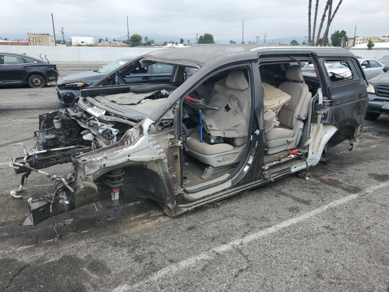 2016 KIA SEDONA