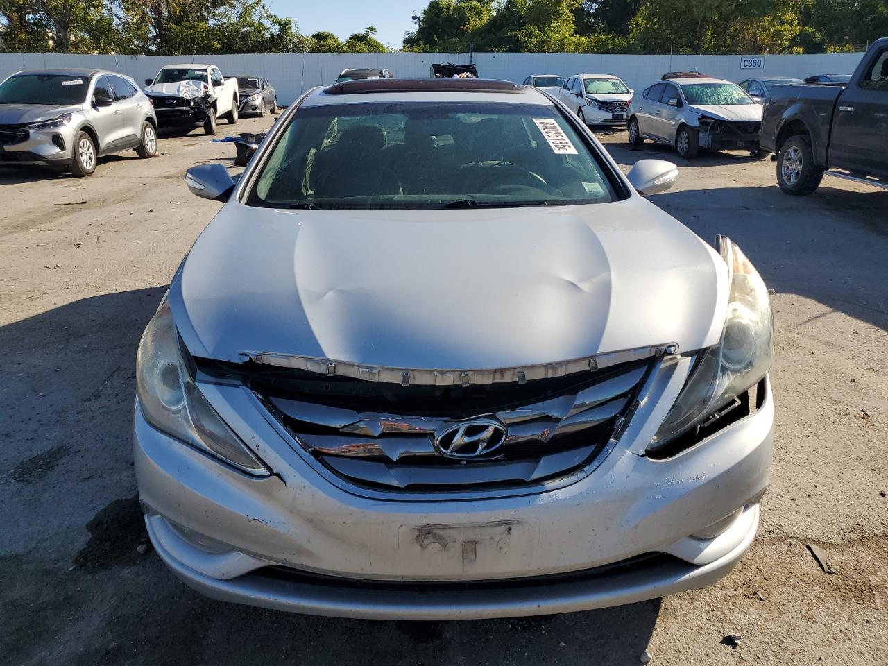 2011 HYUNDAI SONATA