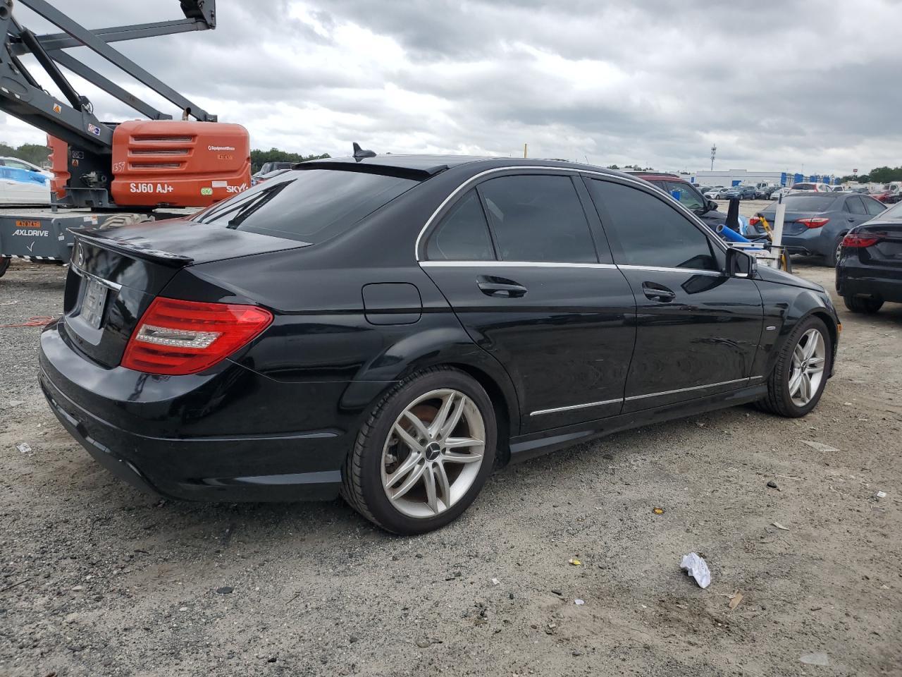 2012 MERCEDES-BENZ C-CLASS