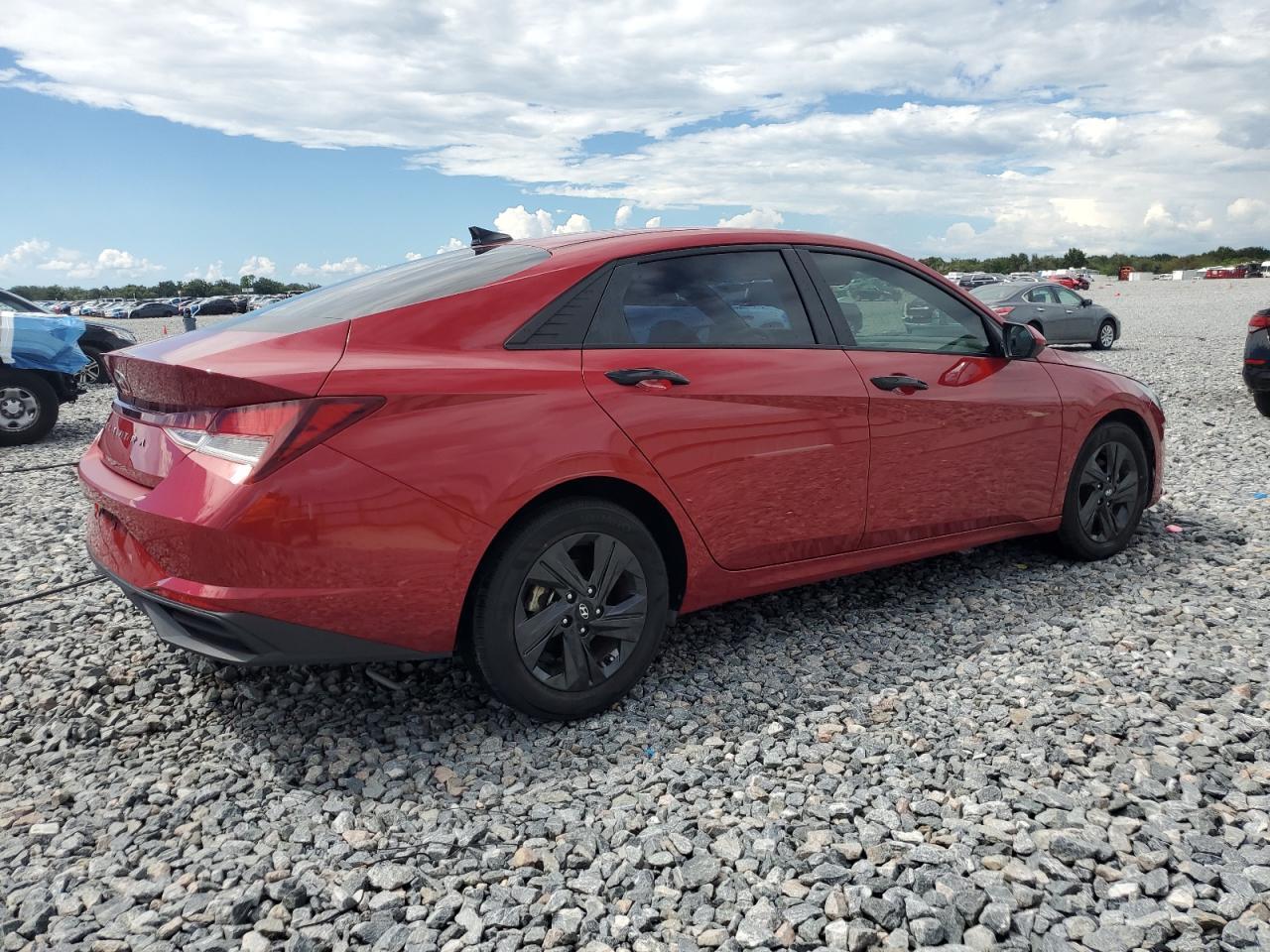 2021 HYUNDAI ELANTRA