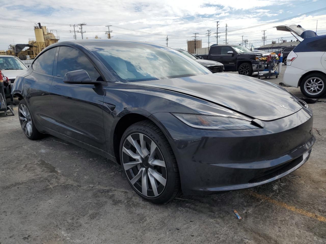 2025 TESLA MODEL 3