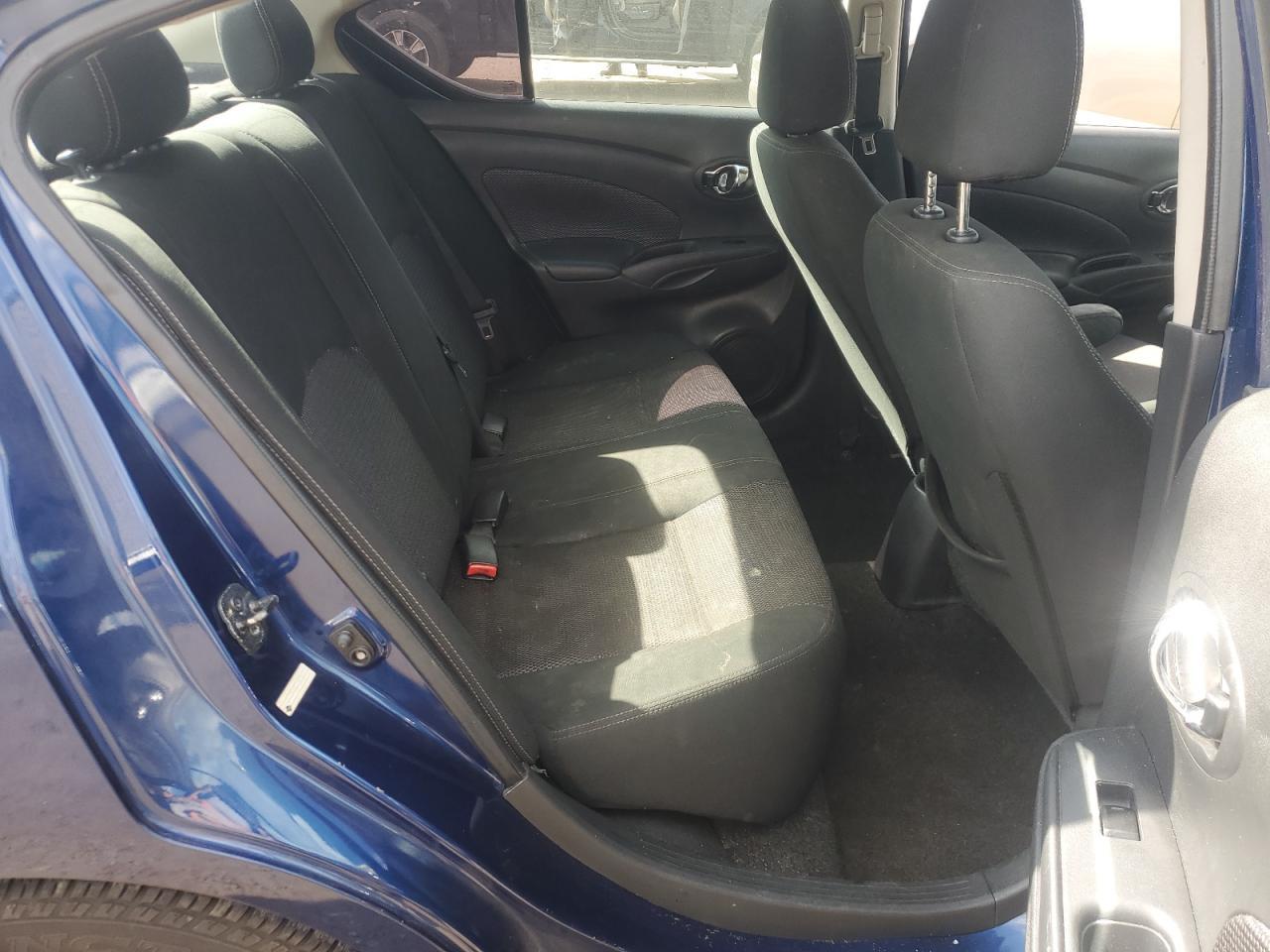 2018 NISSAN VERSA