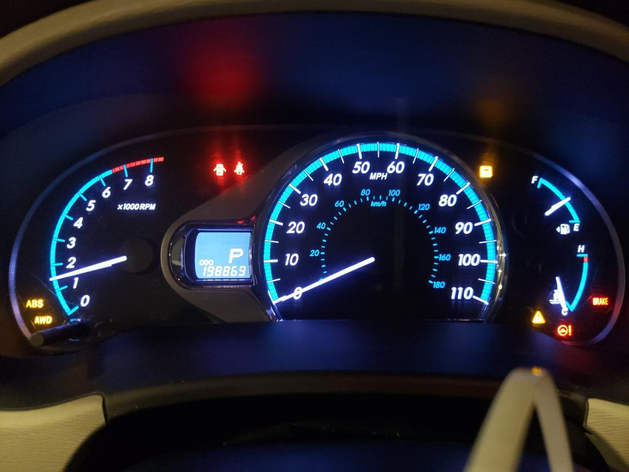 2012 TOYOTA SIENNA