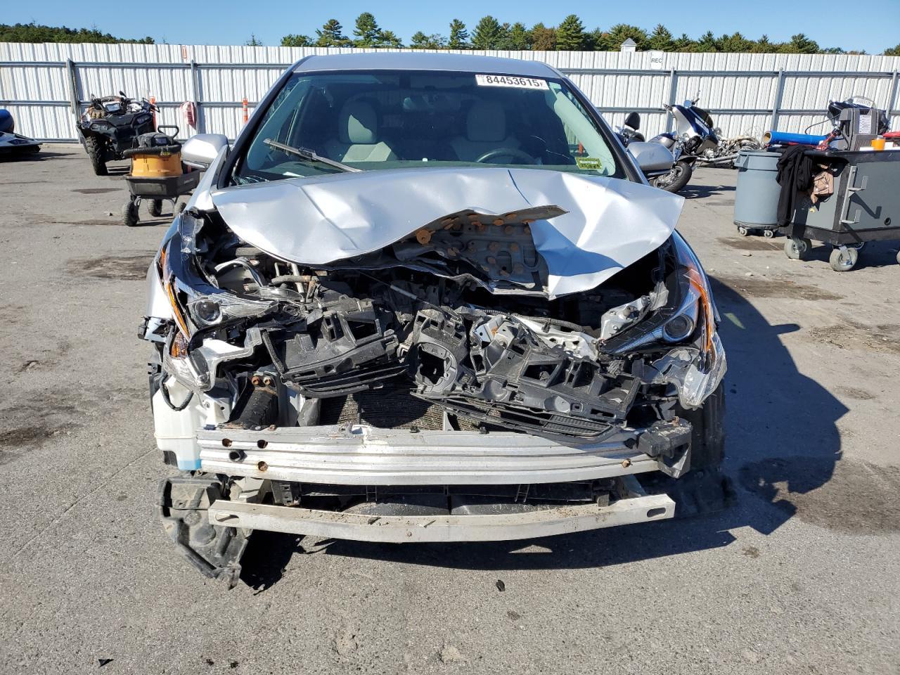 2016 TOYOTA PRIUS