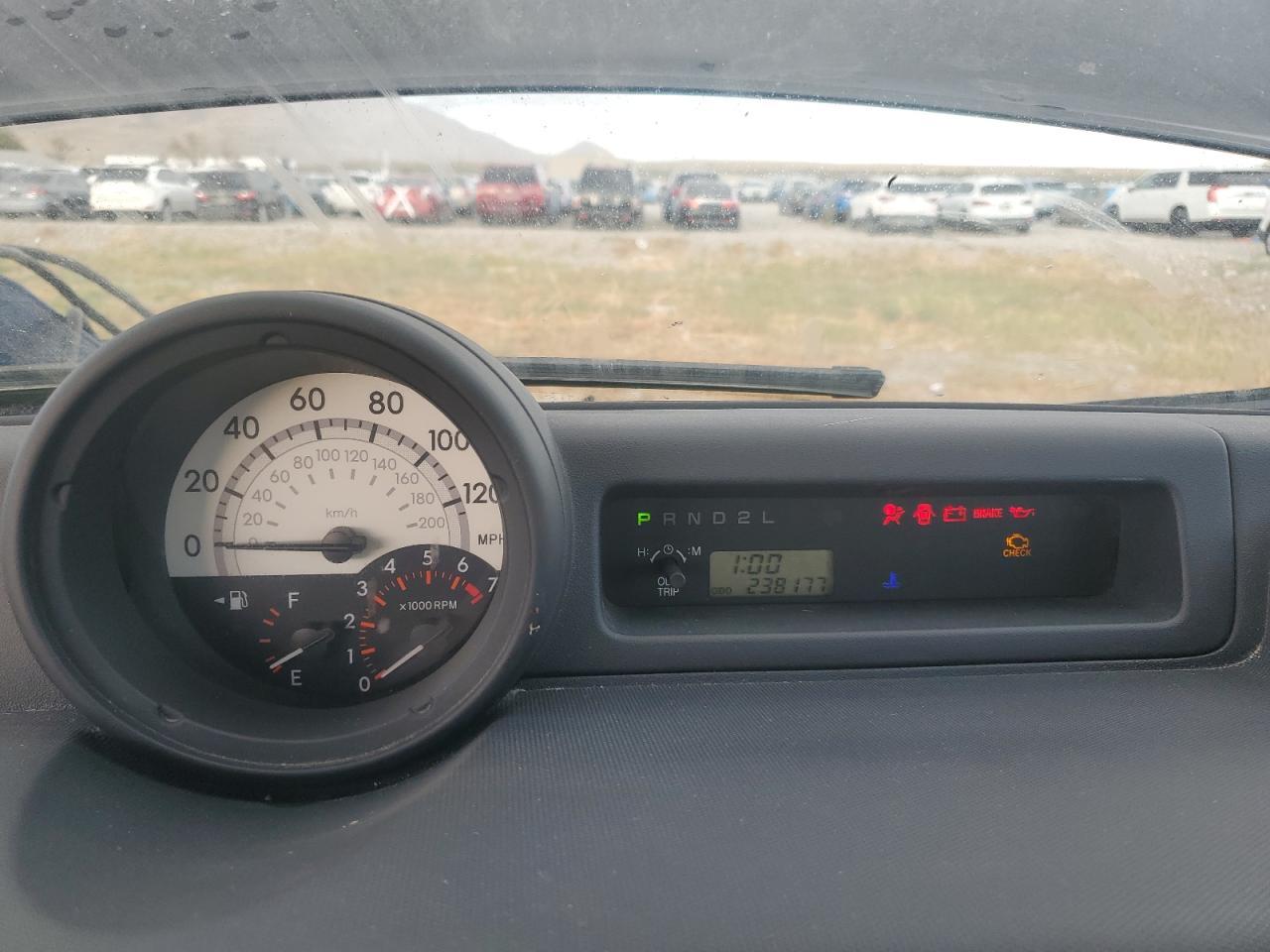 2005 TOYOTA SCION