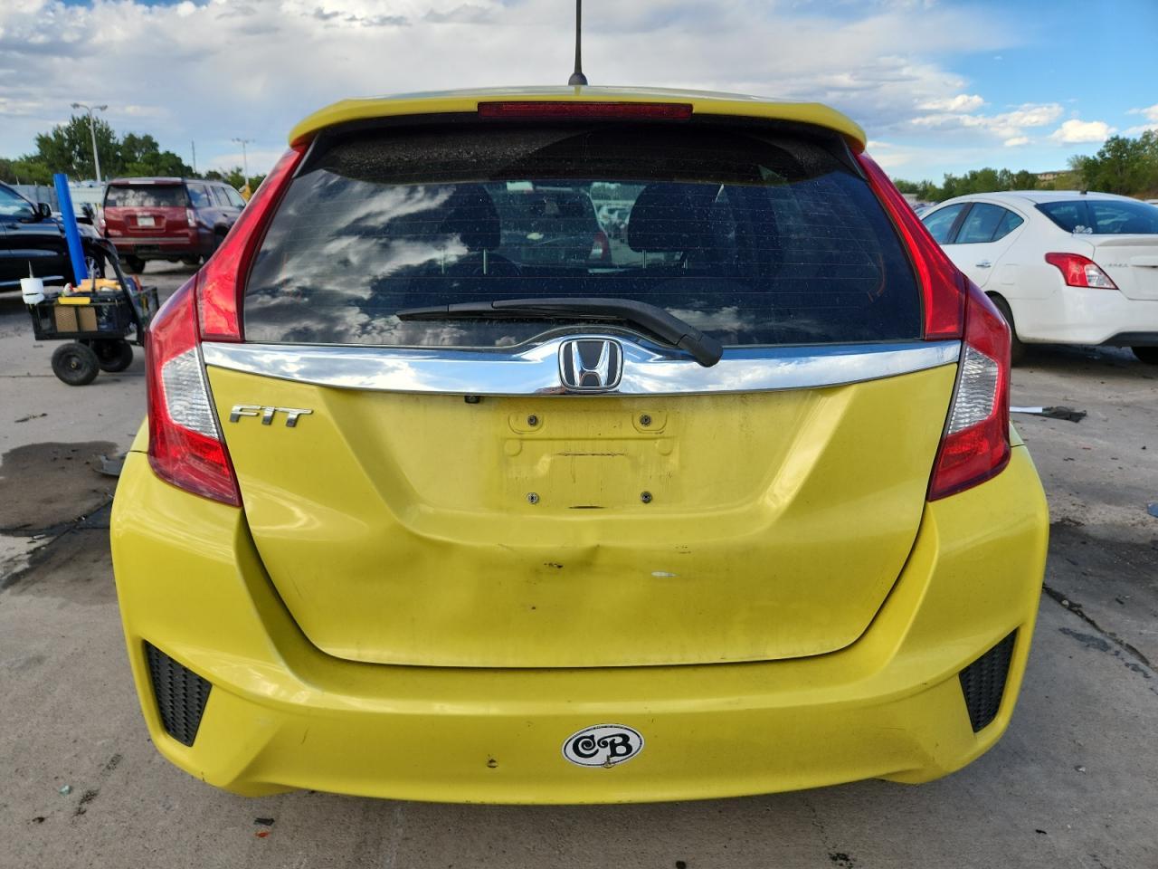 2016 HONDA FIT