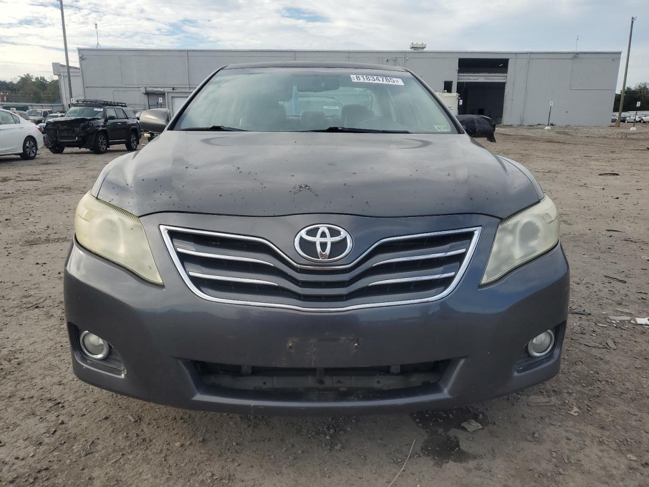 2011 TOYOTA CAMRY