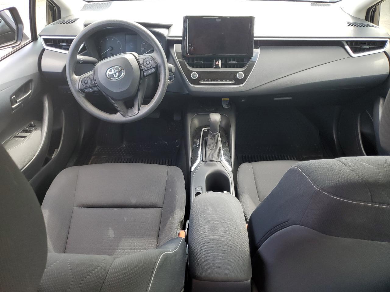 2025 TOYOTA COROLLA