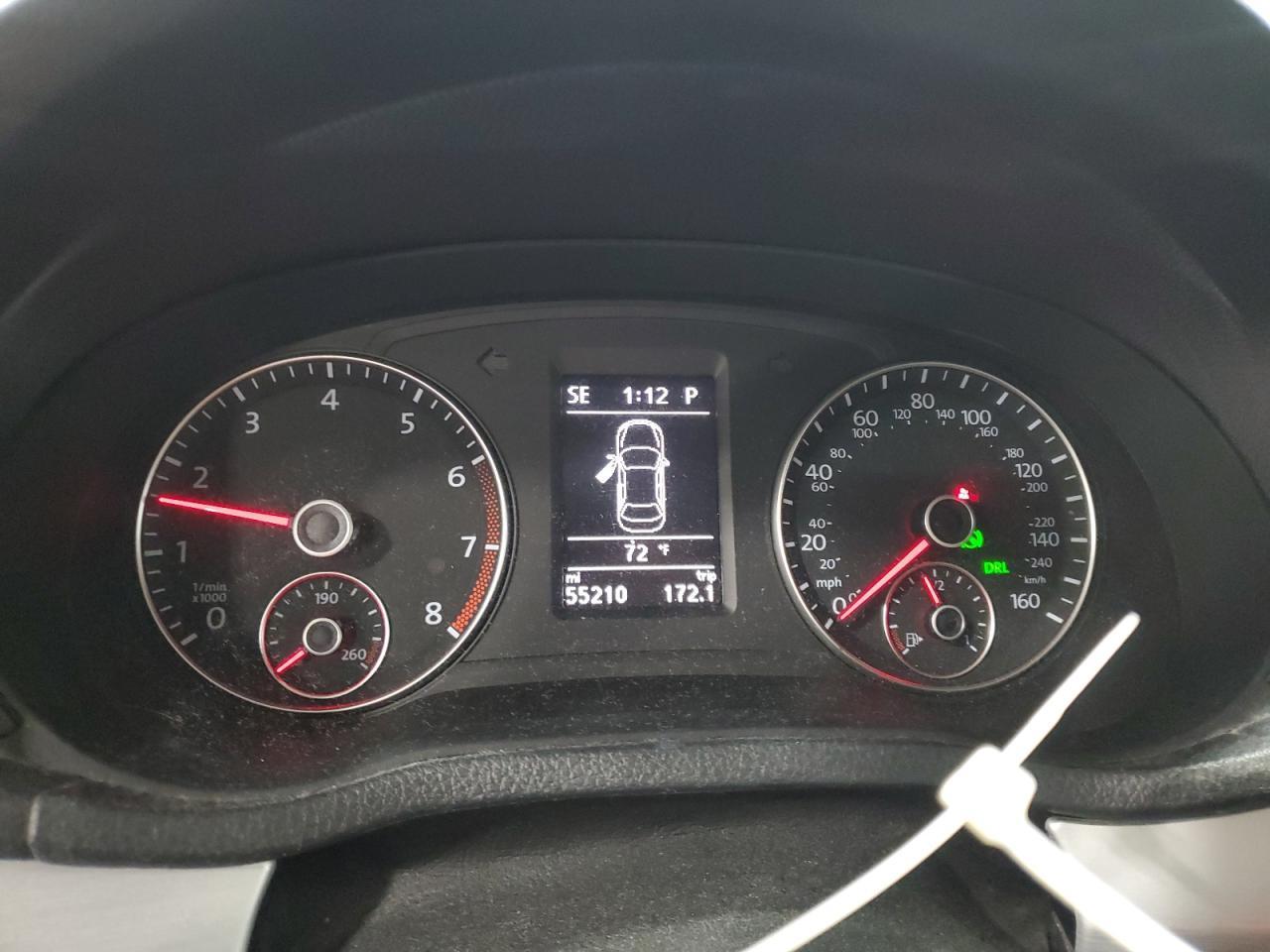 2013 VOLKSWAGEN Passat