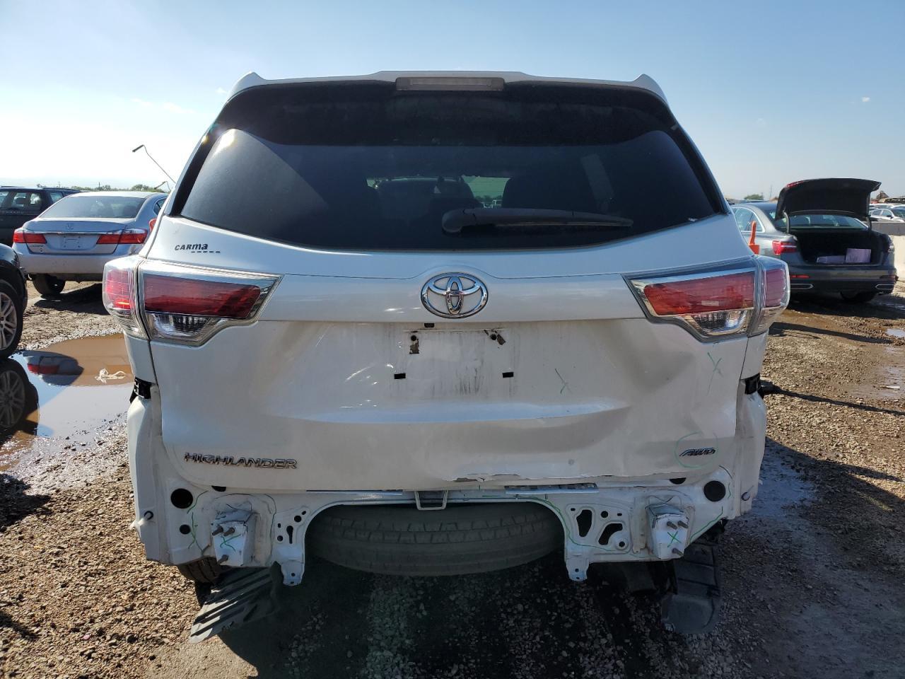 2016 TOYOTA HIGHLANDER