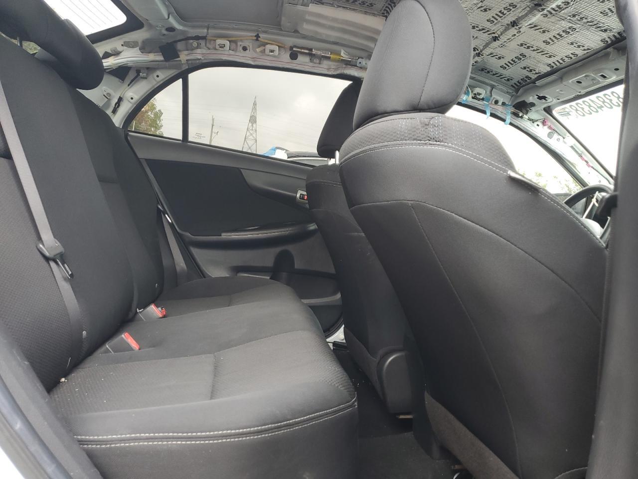 2012 TOYOTA COROLLA