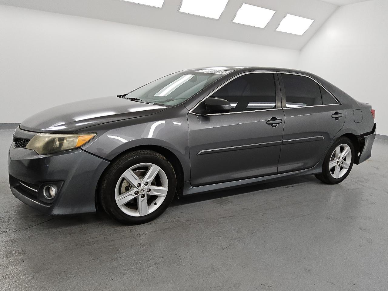 2013 TOYOTA CAMRY