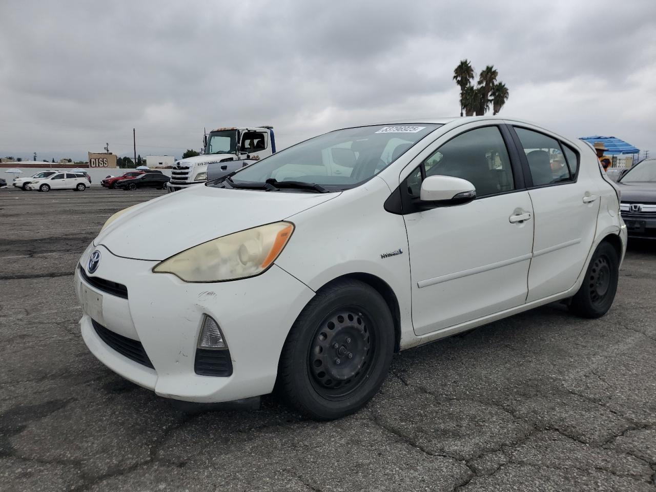 2012 TOYOTA Prius c