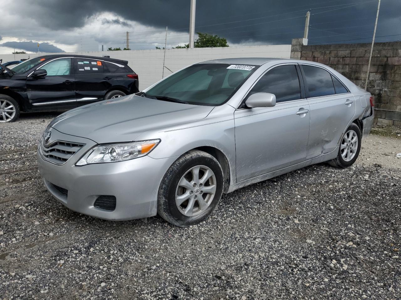 2010 TOYOTA CAMRY