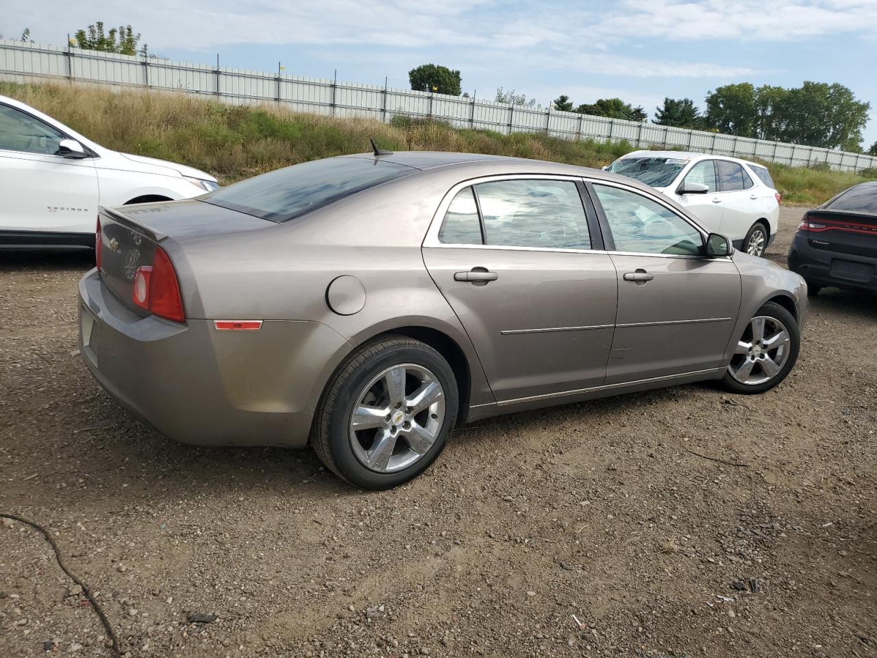 2011 CHEVROLET MALIBU