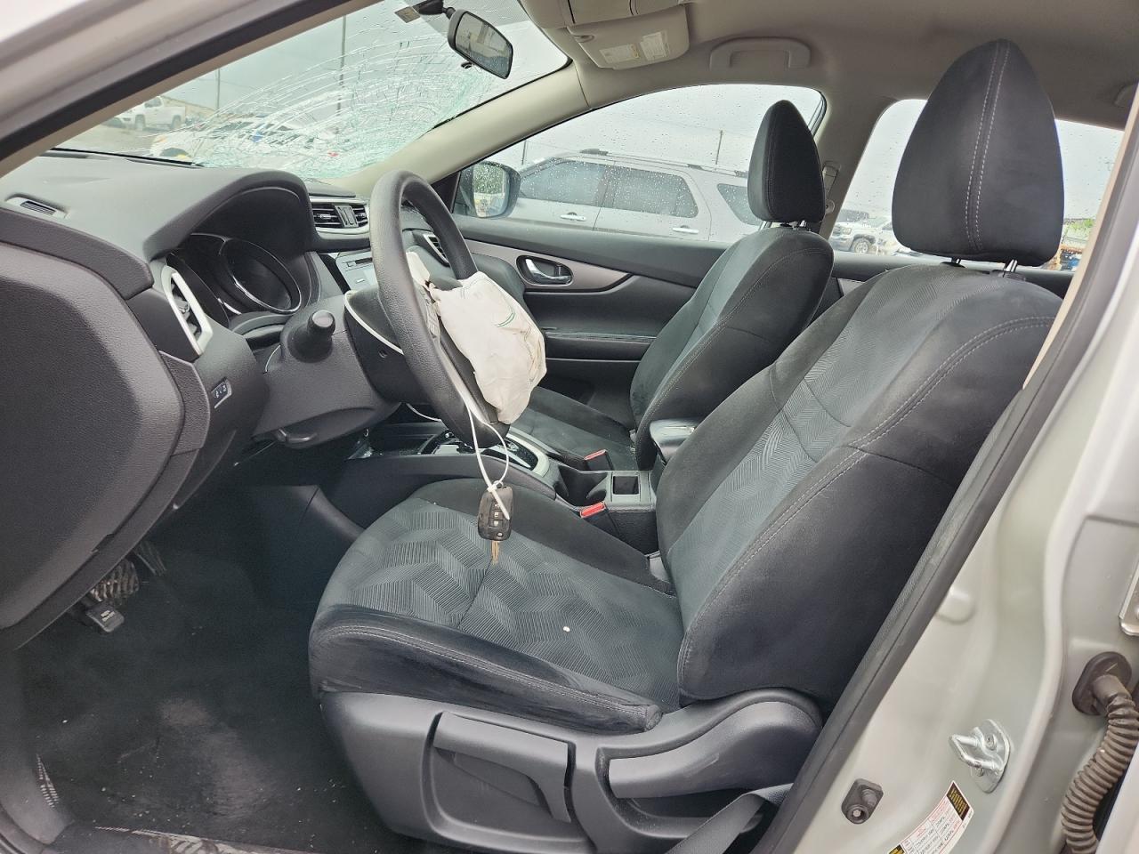 2016 NISSAN ROGUE