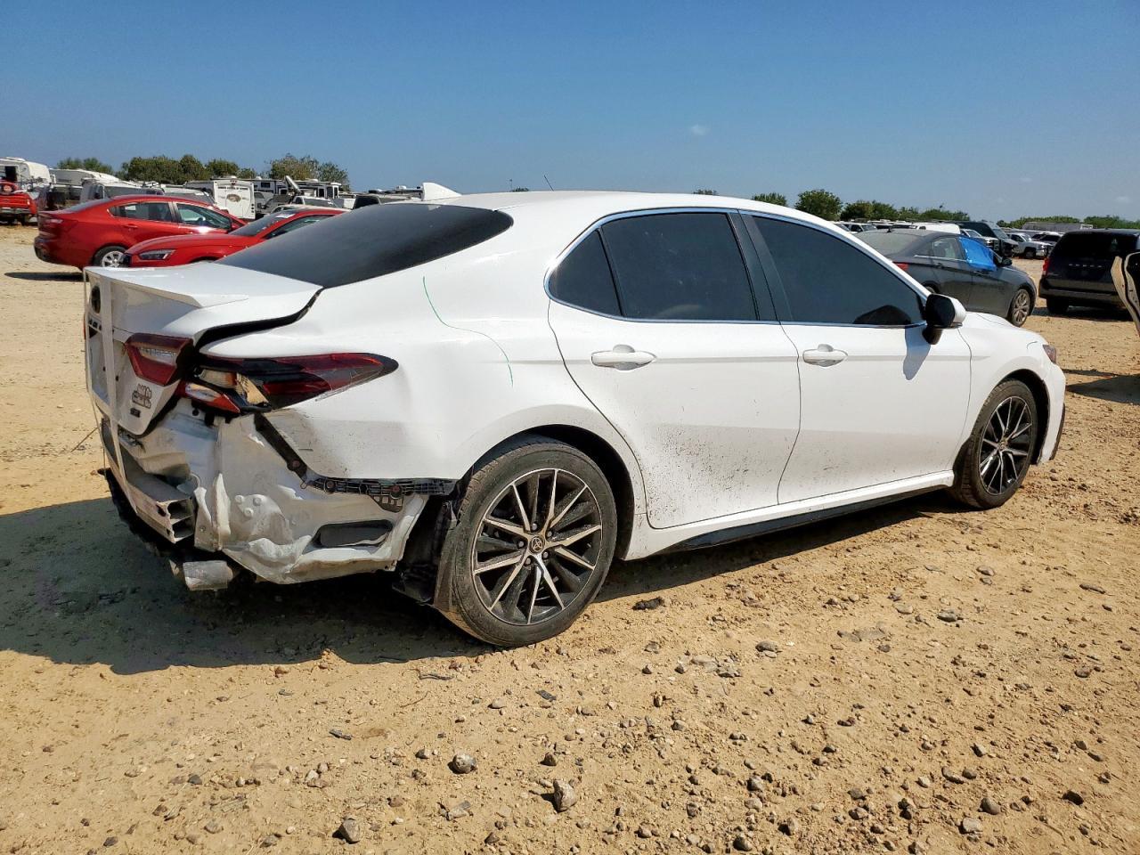 2022 TOYOTA CAMRY