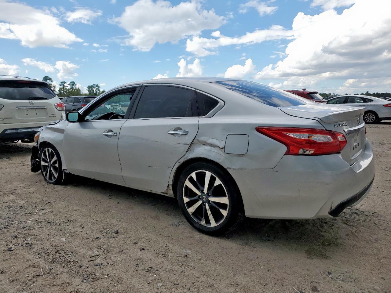 2016 NISSAN ALTIMA