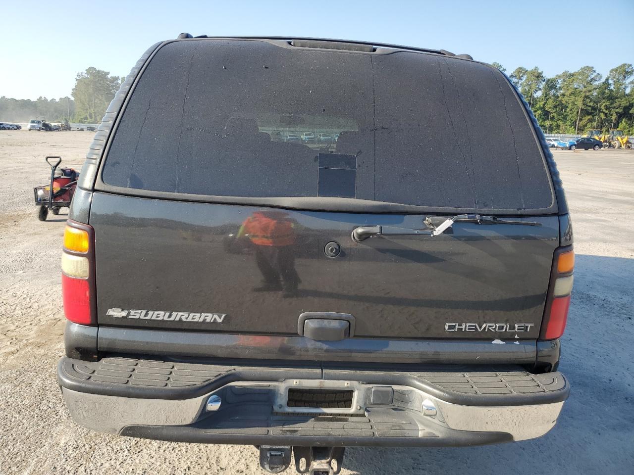 2004 CHEVROLET Suburban