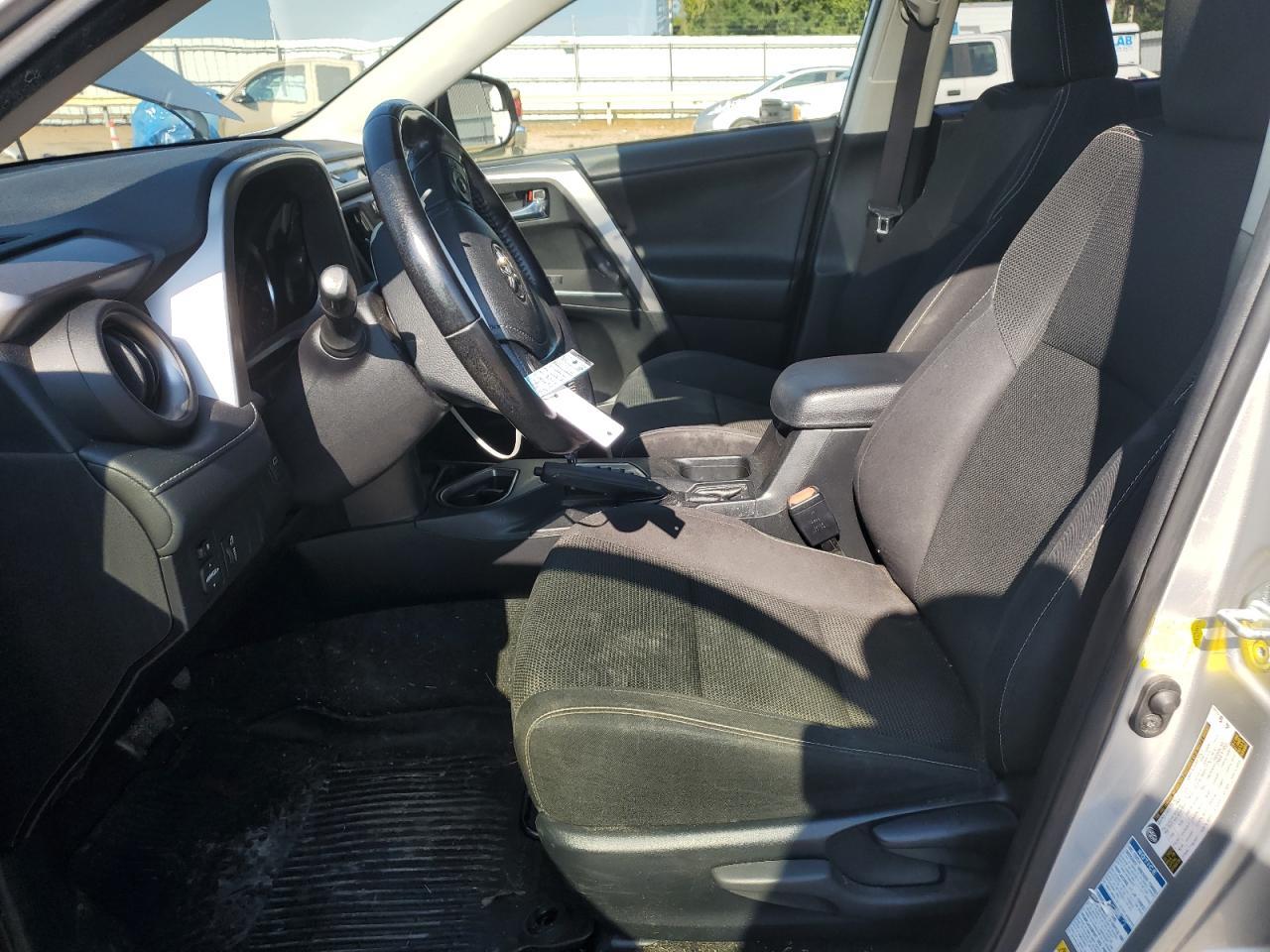 2016 TOYOTA RAV4