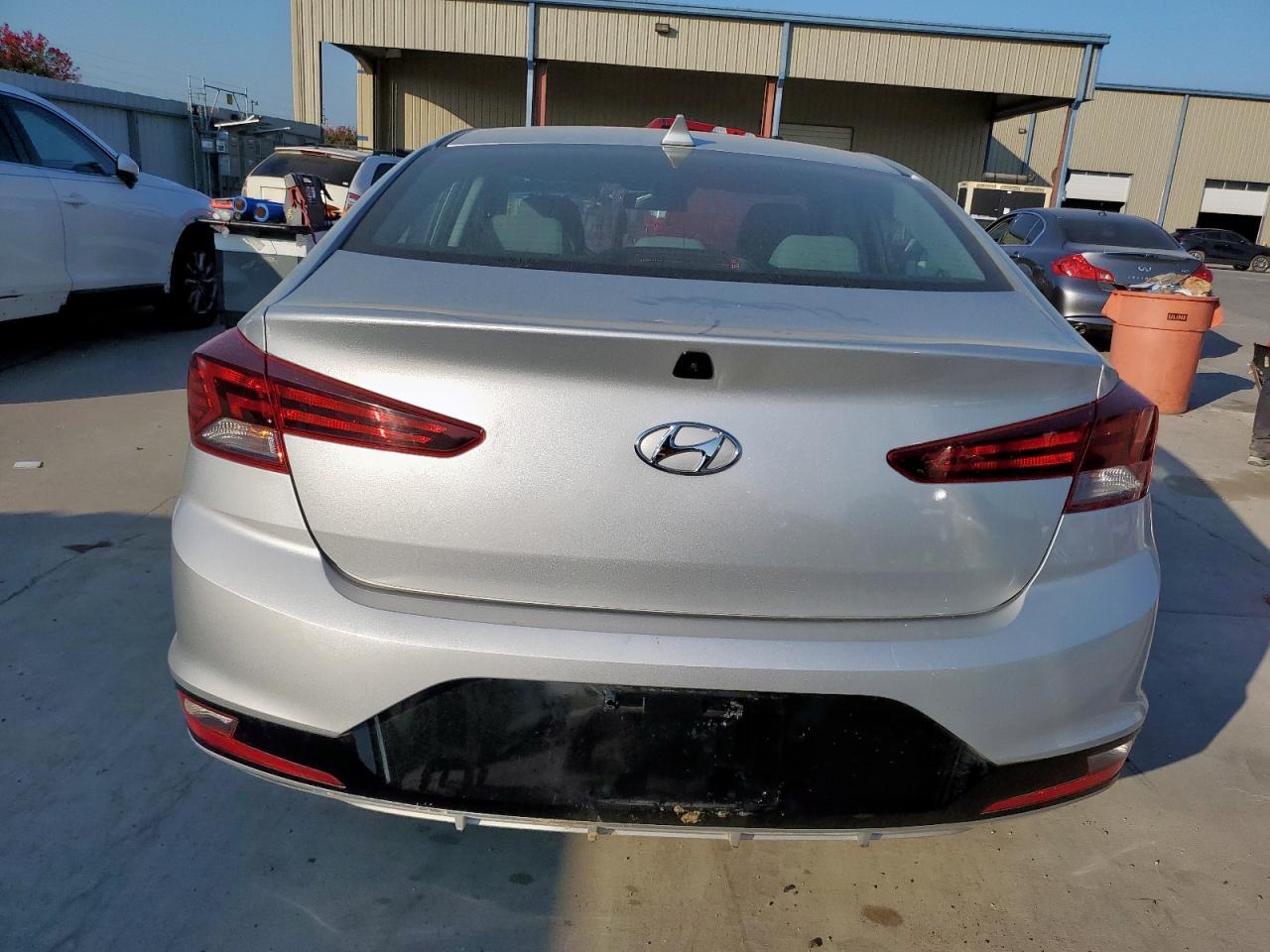 2019 HYUNDAI ELANTRA