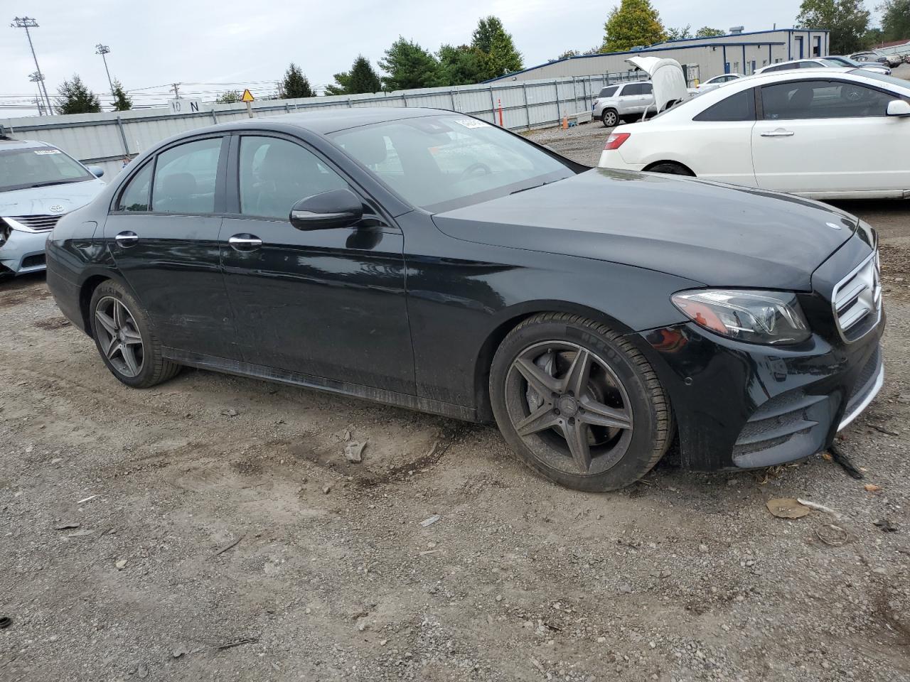2017 MERCEDES-BENZ E-Class