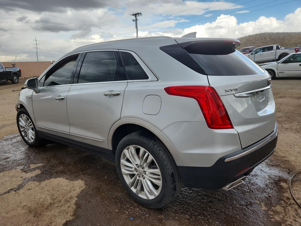 2019 CADILLAC XT5