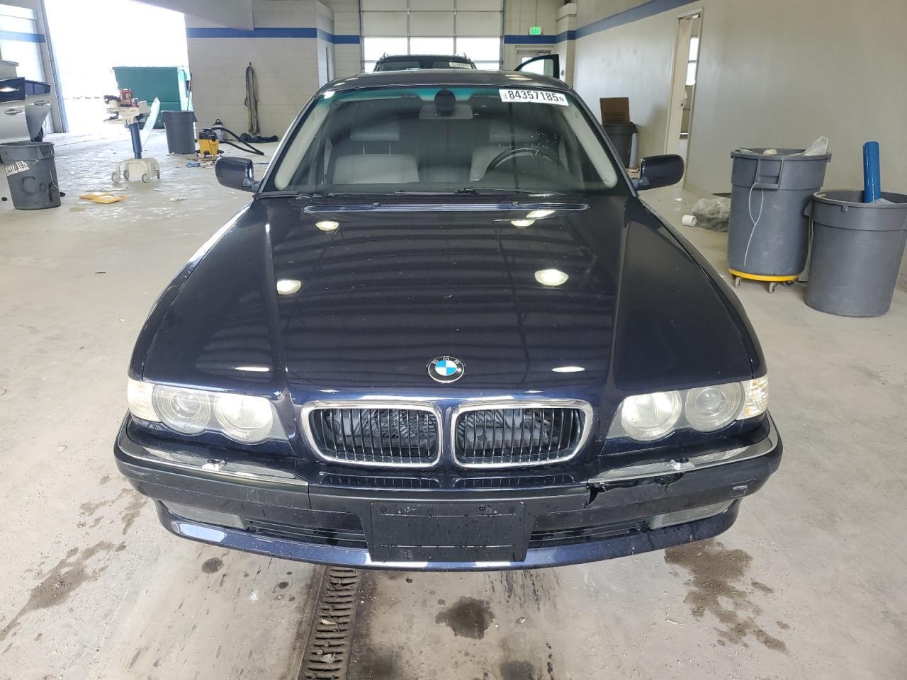 2001 BMW 7 series