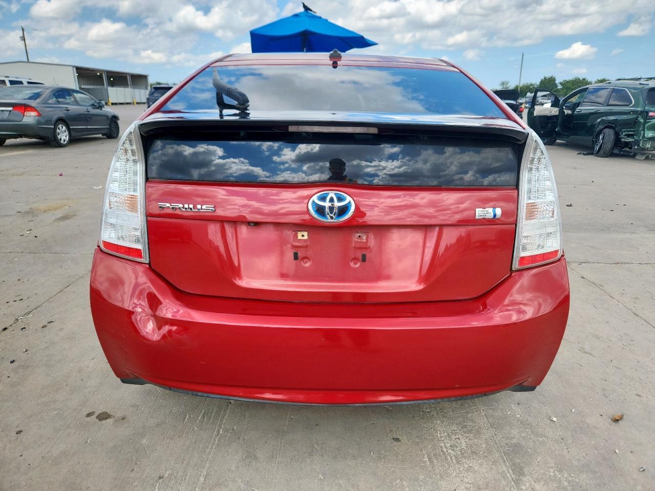 2010 TOYOTA PRIUS