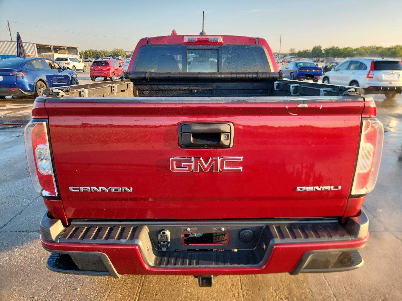 2018 GMC CANYON