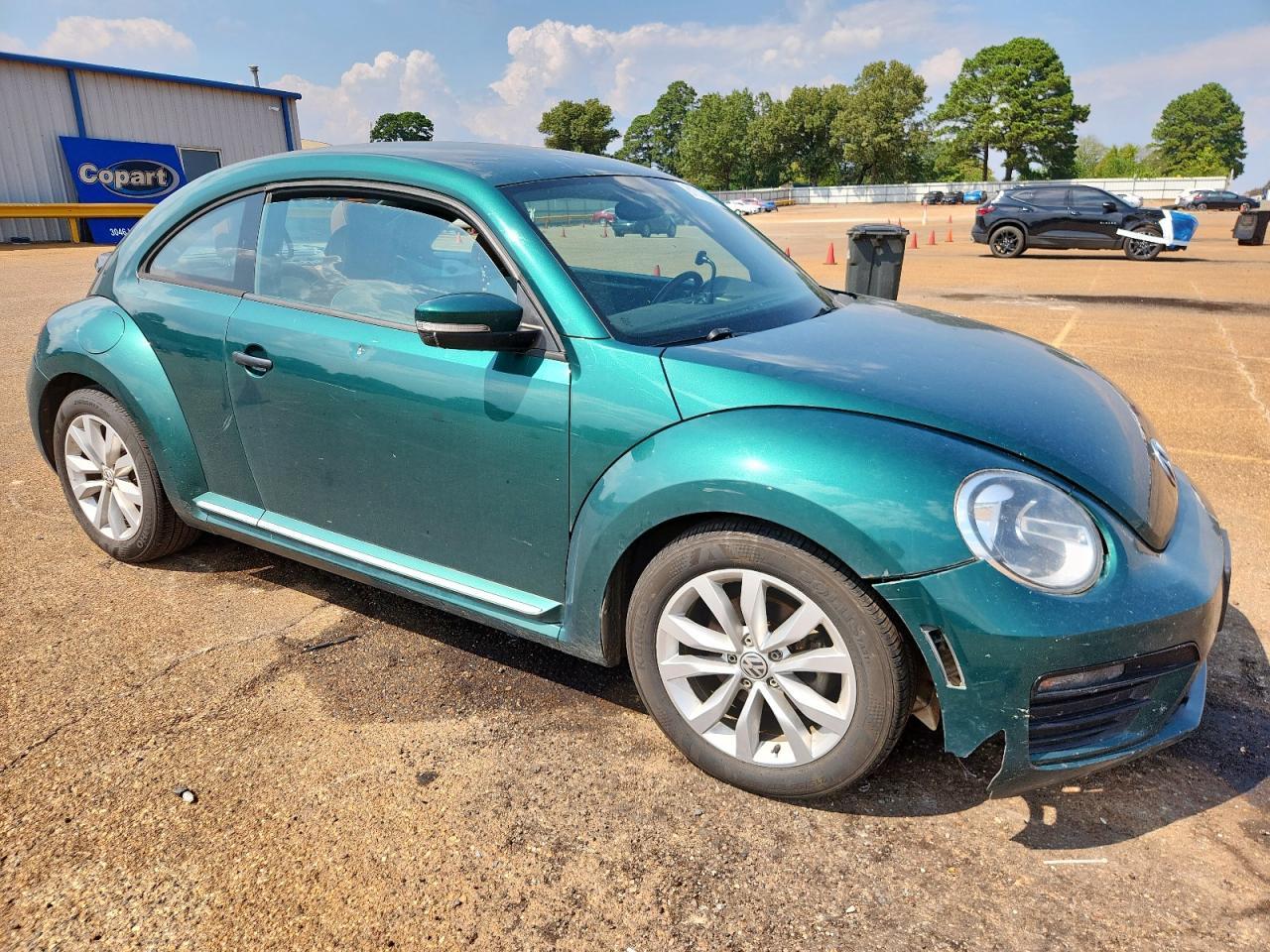 2017 VOLKSWAGEN Beetle