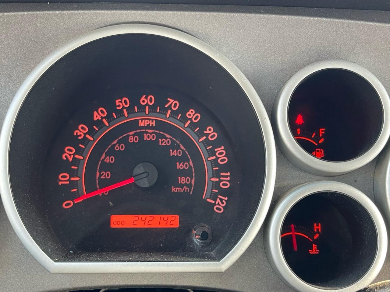 2012 TOYOTA TUNDRA