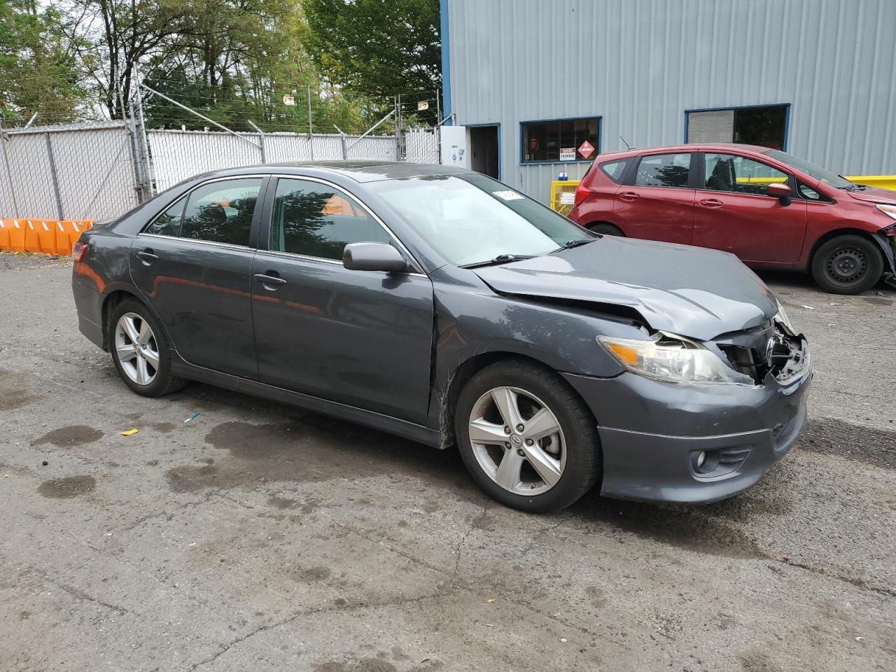 2010 TOYOTA CAMRY