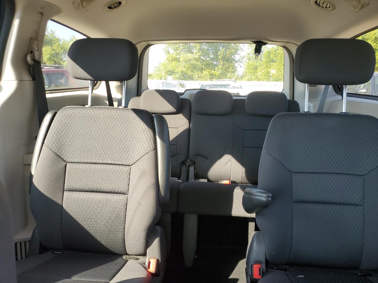 2010 DODGE GRAND CARAVAN