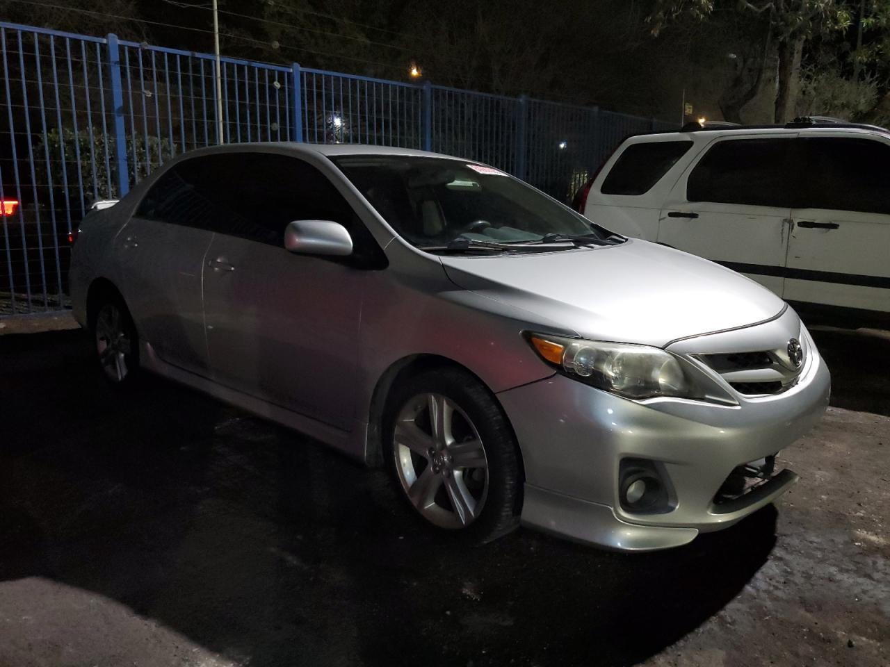 2013 TOYOTA COROLLA
