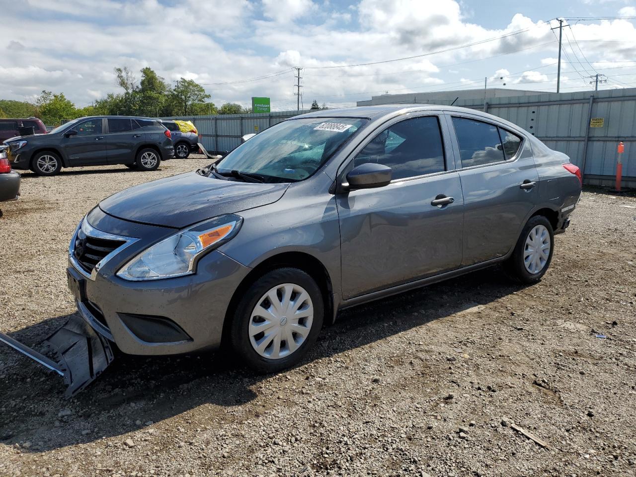 2018 NISSAN VERSA