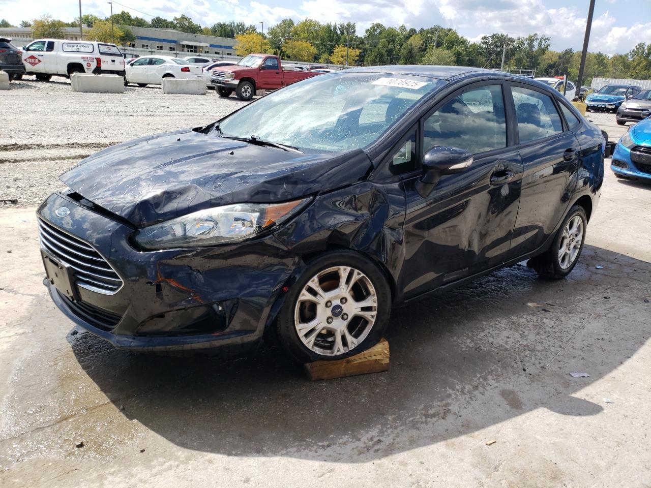 2015 FORD Fiesta