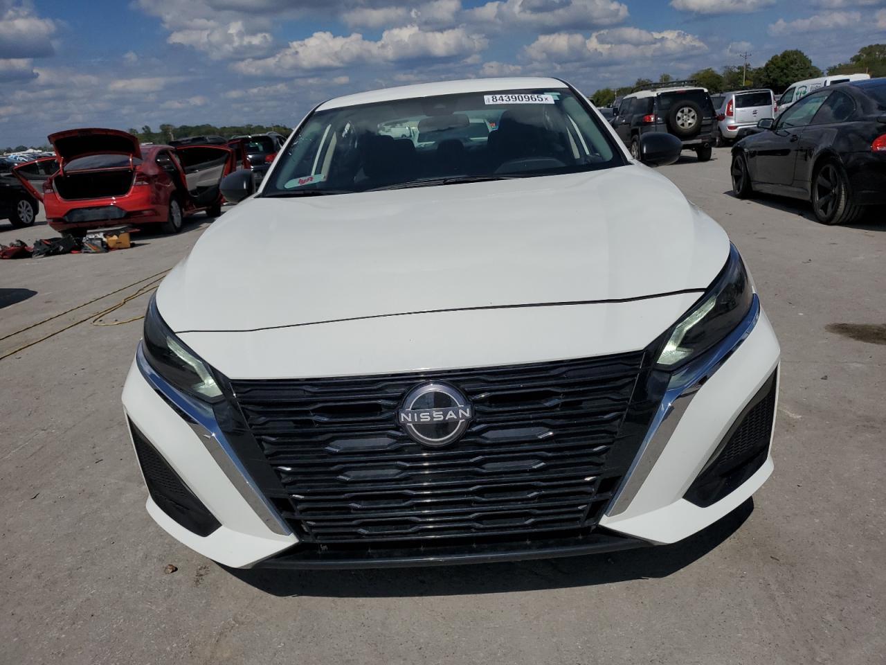2024 NISSAN ALTIMA